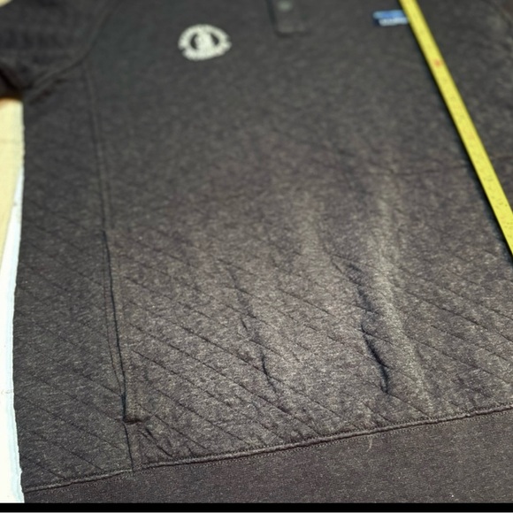 L.L. Bean Men's Quilted Pullover or Sweatshirt in a black large - Picture 8 of 11